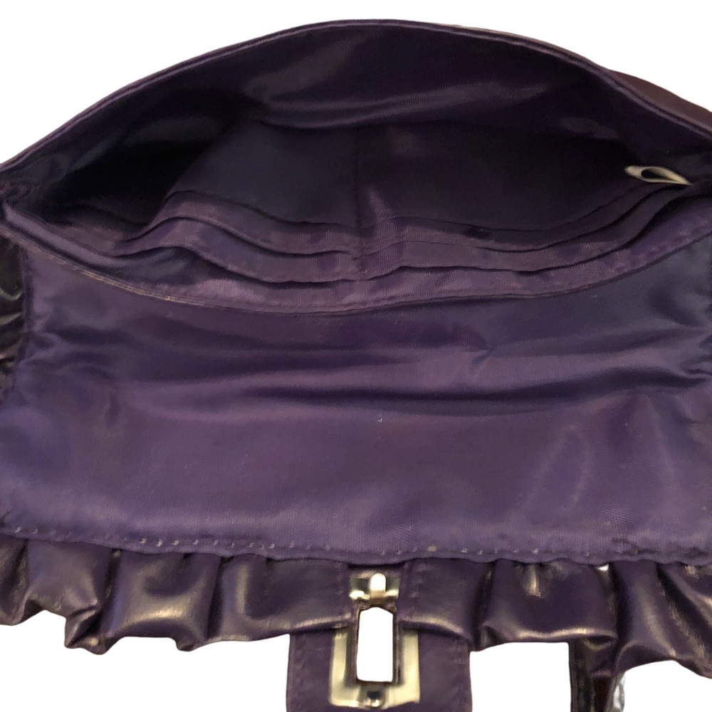 Lulu NYC Vegan Wristlet Fully Lined with Ruffled Edge/Wrist Strap- NWT, Purple - Picture 5 of 9